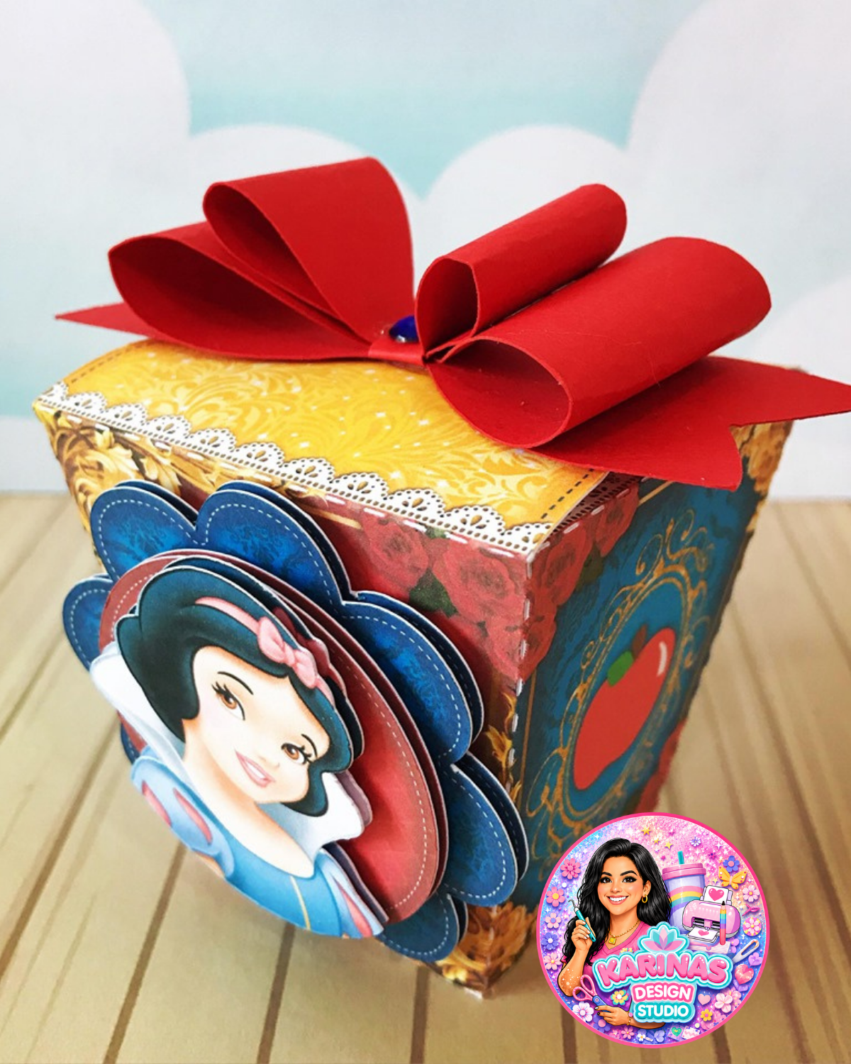 Snow White Inspired Party favors