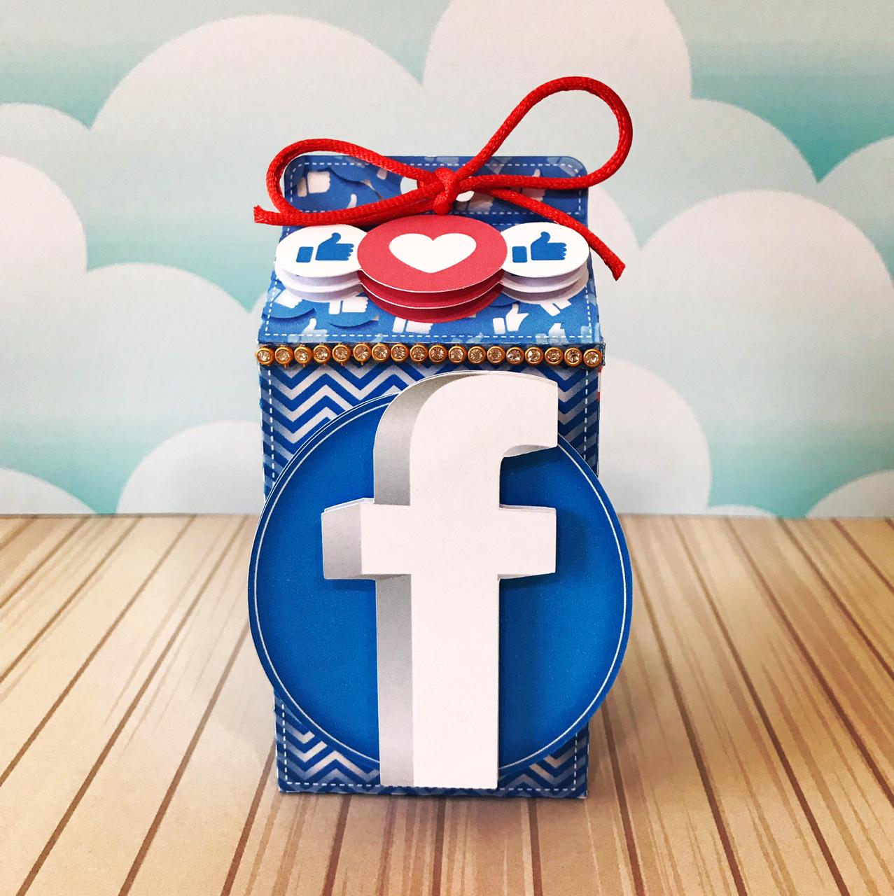 Social Media Inspired Favor Boxes