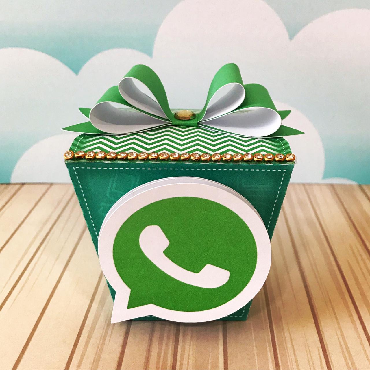 Social Media Inspired Favor Boxes